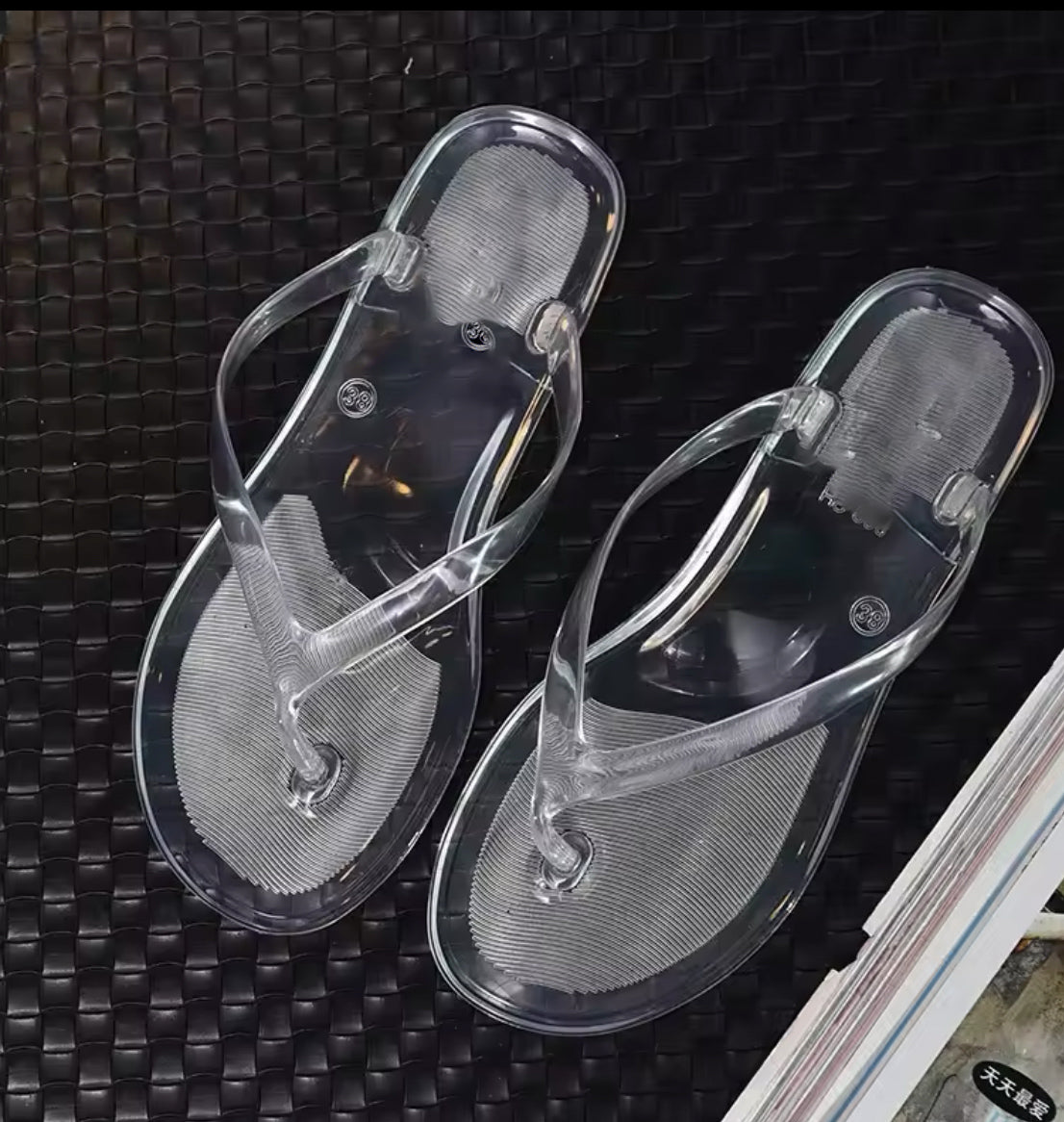 Completely Clear Thongs LENNY JELLY THONGS CLEAR – El Zapato