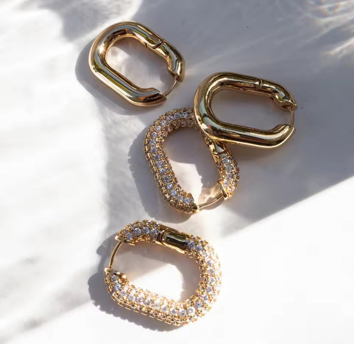 OVAL EVERYDAY EARRINGS