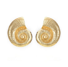 Load image into Gallery viewer, SEA CONCH EARRINGS (GOLD AND SILVER)