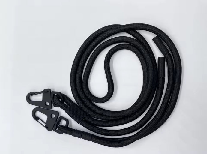 MOBILE PHONE CROSSBODY STRAP - BLACK