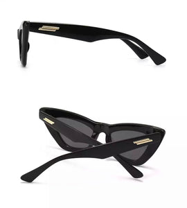 JOSIE BLACK SUNGLASSES